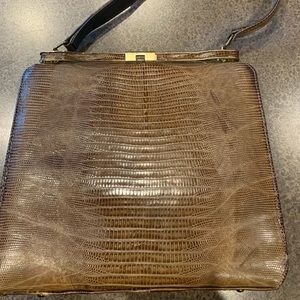 Vintage Alligator Handbag Constructed Purse Tan